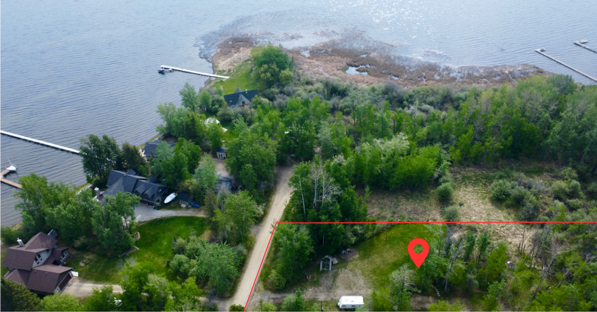 Nearly One Acre at Wabamun Lake: The Opportunity to Build Something Extraordinary